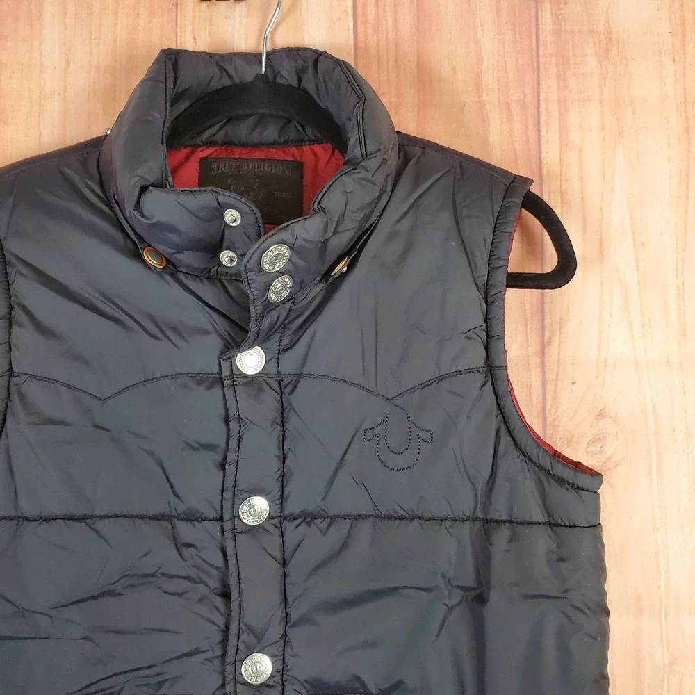 True Religion Mens Puffer Vest Medium Black 100% Nylon Sleeveless Button Up